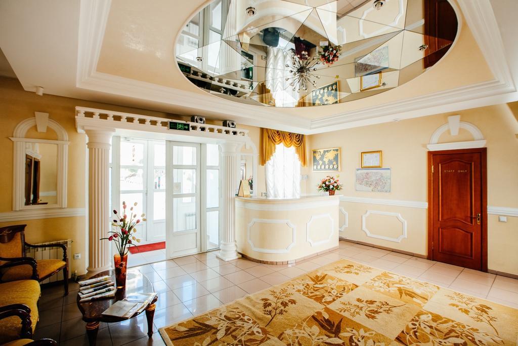 Business Hotel 3*